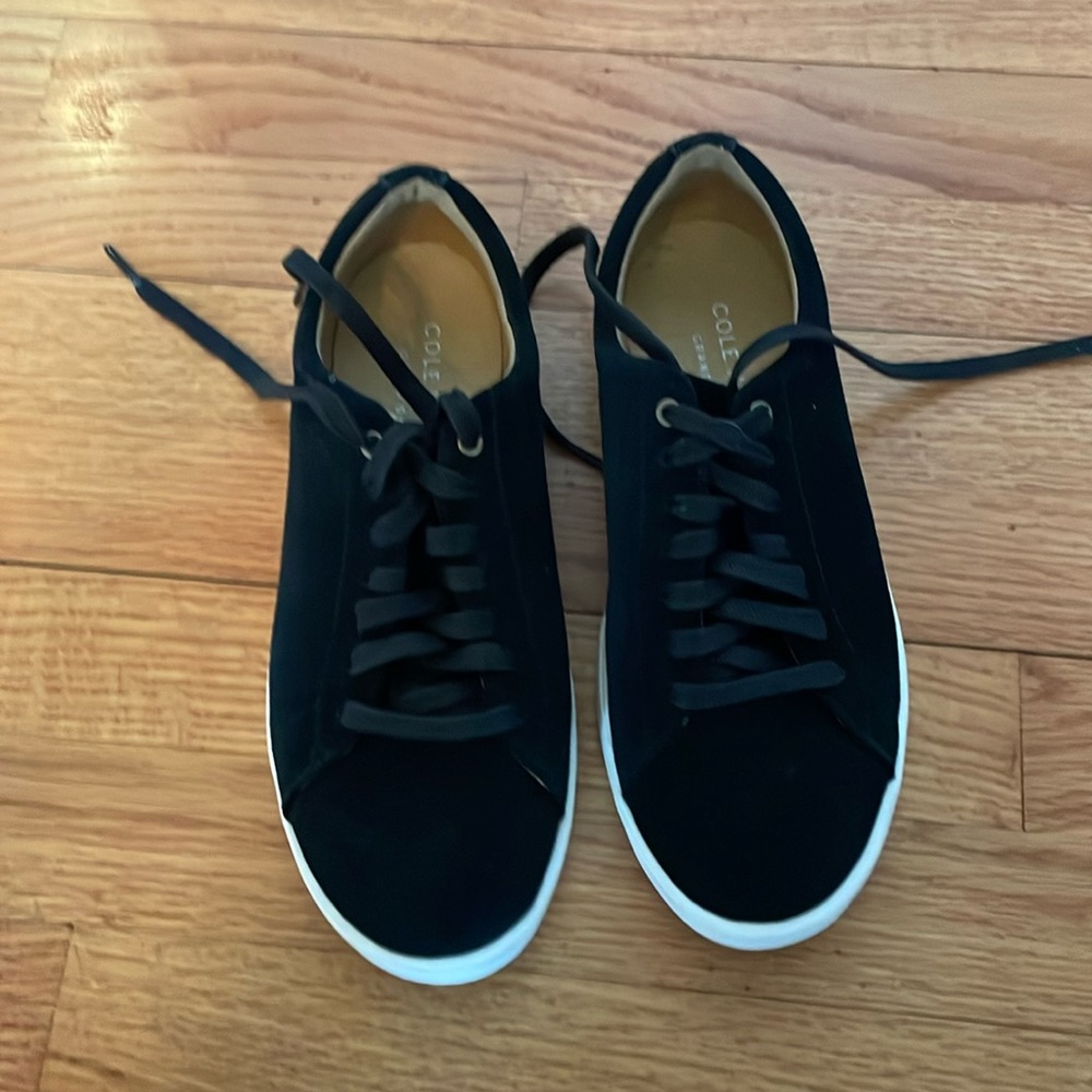 Cole haan Black suede grand os 6.5 never worn cross court sneakers